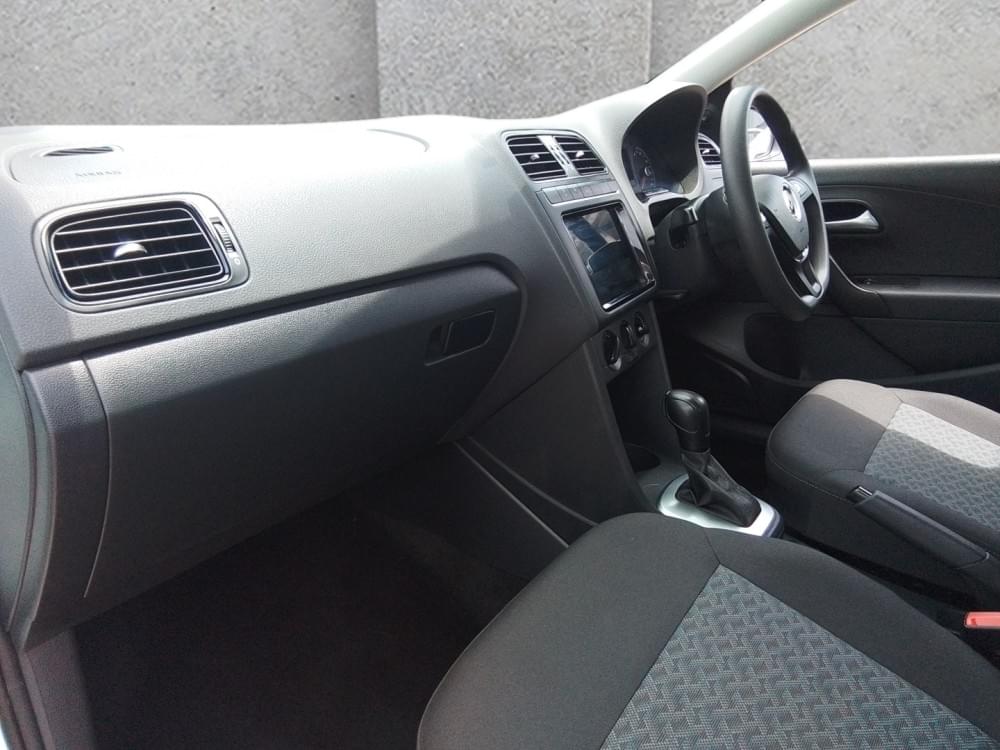 Volkswagen Polo Vivo Hatch 1.6 Life