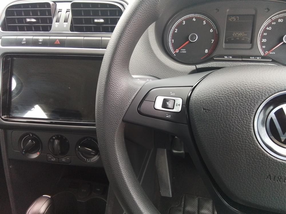 Volkswagen Polo Vivo Hatch 1.6 Life