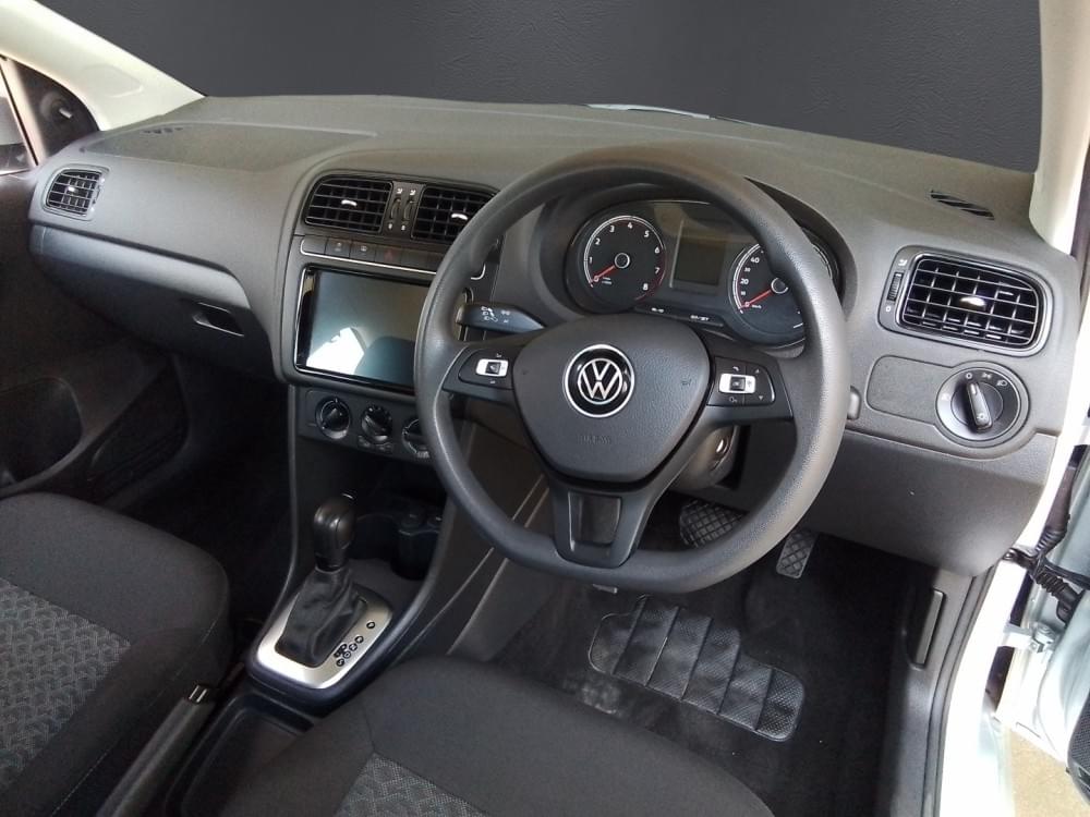 Volkswagen Polo Vivo Hatch 1.6 Life Tipt