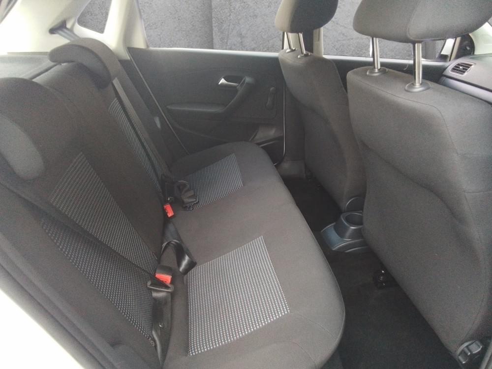 Volkswagen Polo Vivo Hatch 1.6 Comfortline Tiptronic