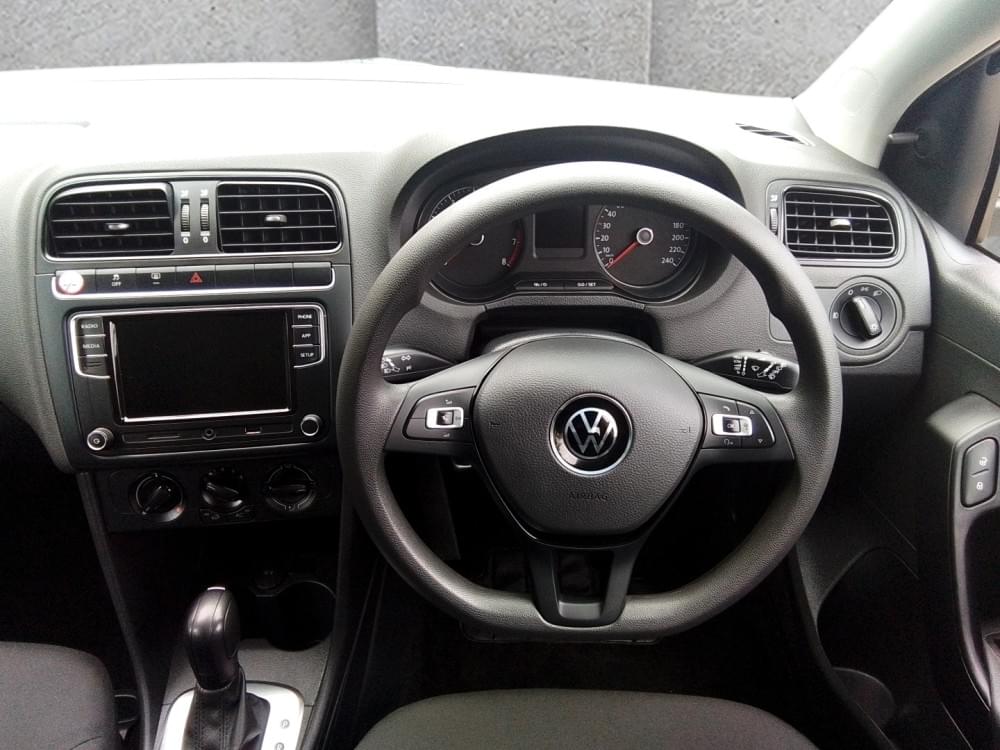 Volkswagen Polo Vivo Hatch 1.6 Comfortline Tiptronic