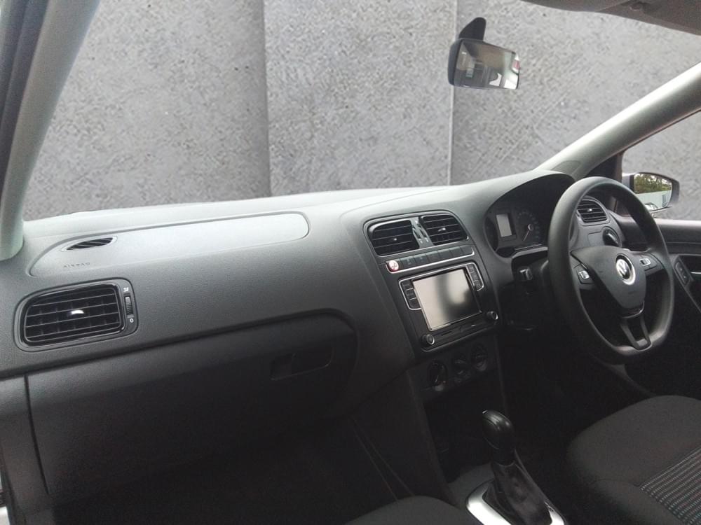 Volkswagen Polo Vivo Hatch 1.6 Comfortline Tiptronic