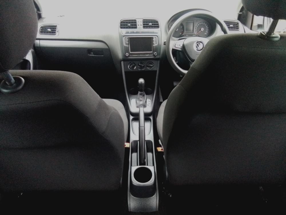 Volkswagen Polo Vivo Hatch 1.6 Comfortline Tiptronic