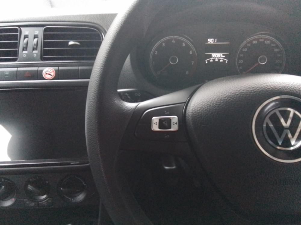 Volkswagen Polo Vivo Hatch 1.4