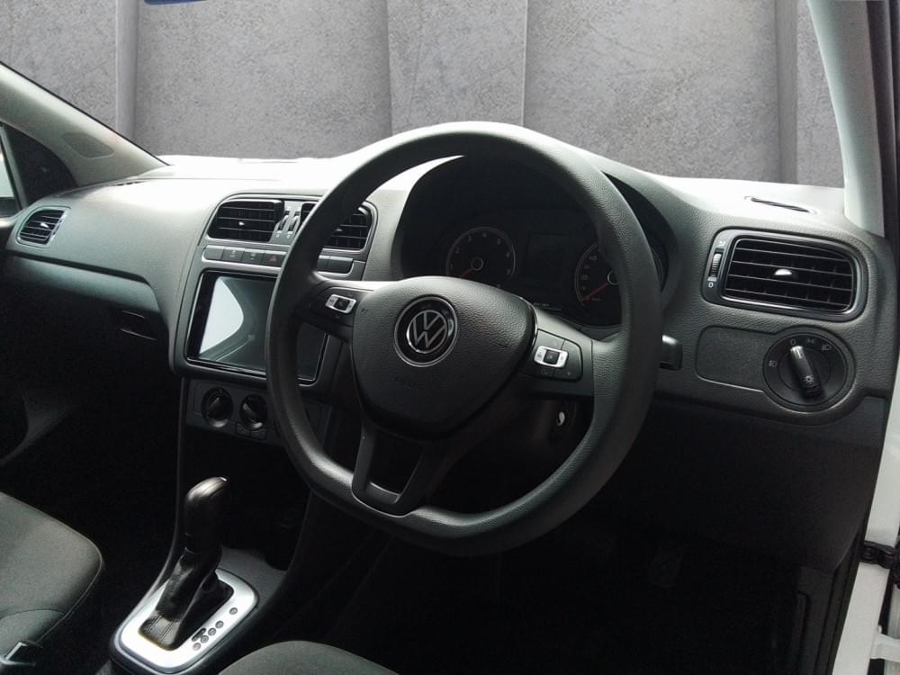 Volkswagen Polo Vivo Hatch 1.6 Life