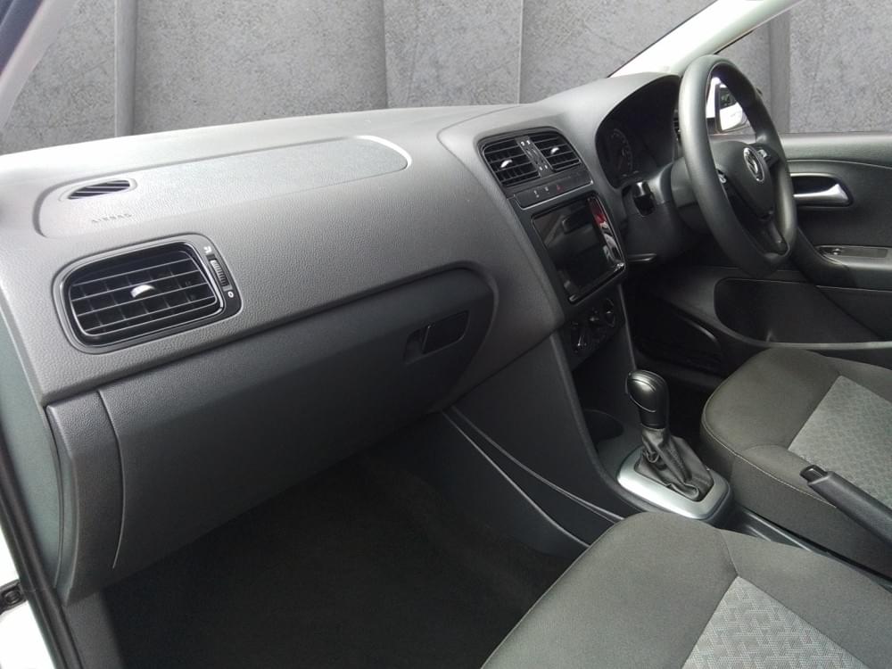 Volkswagen Polo Vivo Hatch 1.6 Life