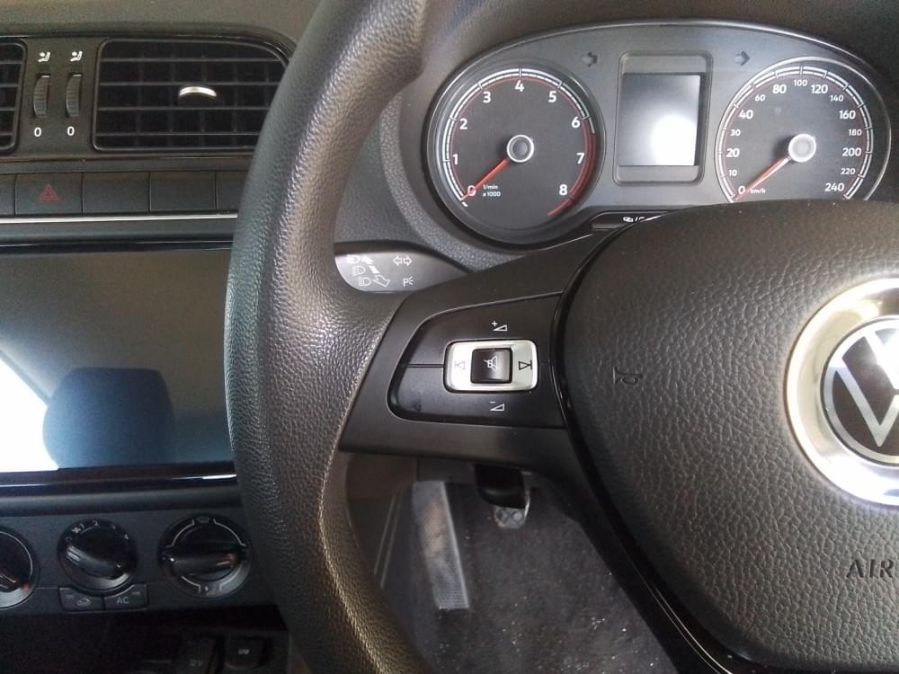 Volkswagen Polo Vivo Hatch 1.4