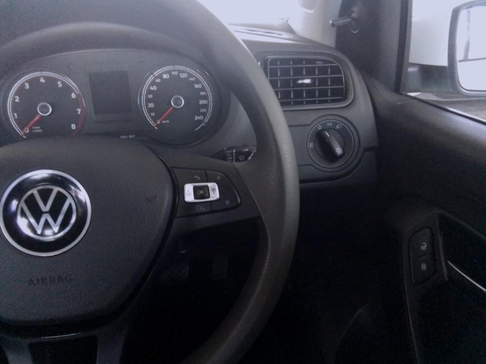 Volkswagen Polo Vivo Hatch 1.6 Life Tipt