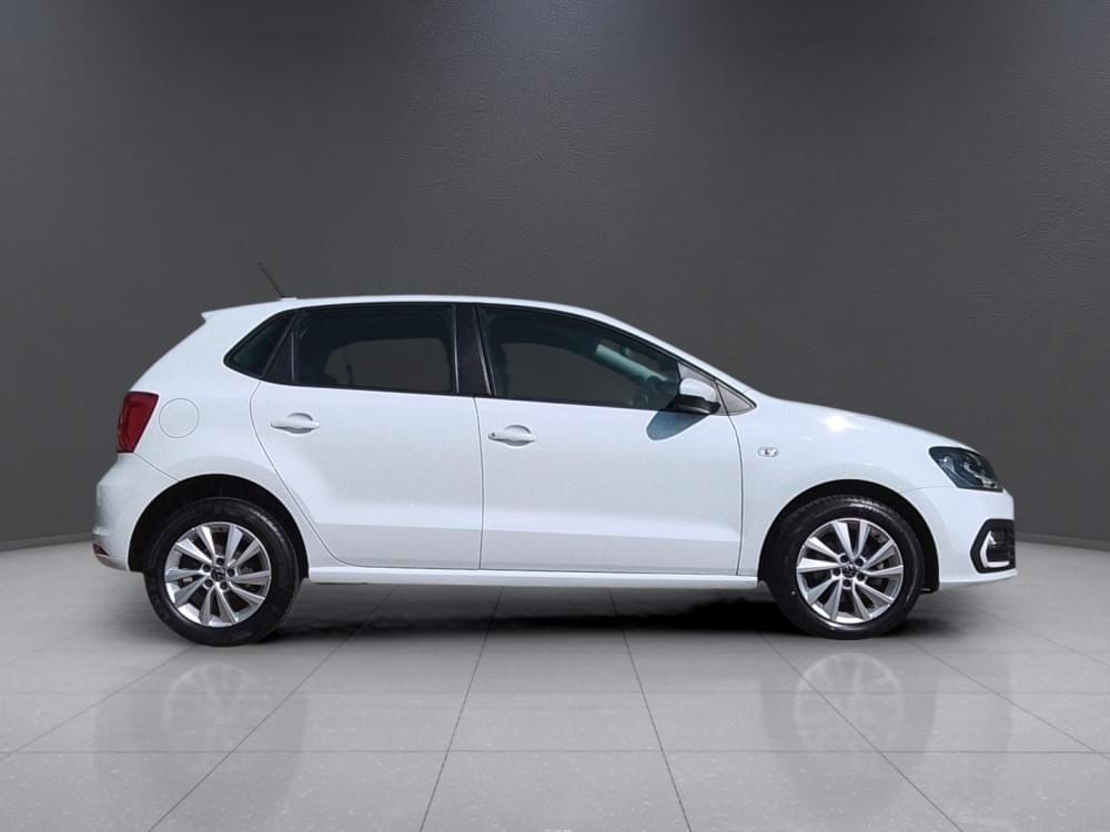 Volkswagen Polo Vivo Hatch 1.6 Life Tipt