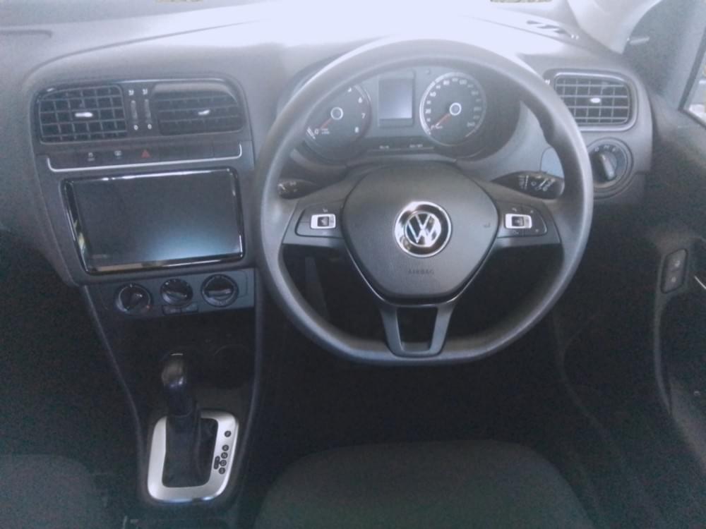 Volkswagen Polo Vivo Hatch 1.6 Life