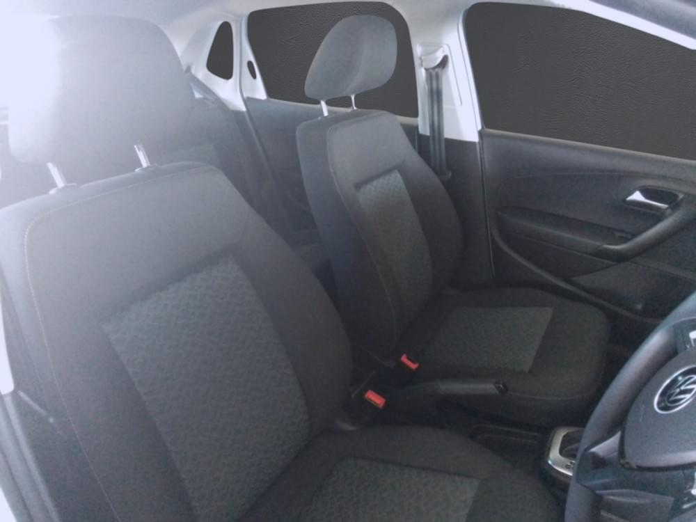 Volkswagen Polo Vivo Hatch 1.6 Life Tipt