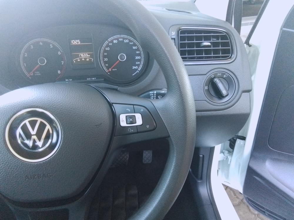 Volkswagen Polo Vivo Hatch 1.6 Life Tipt