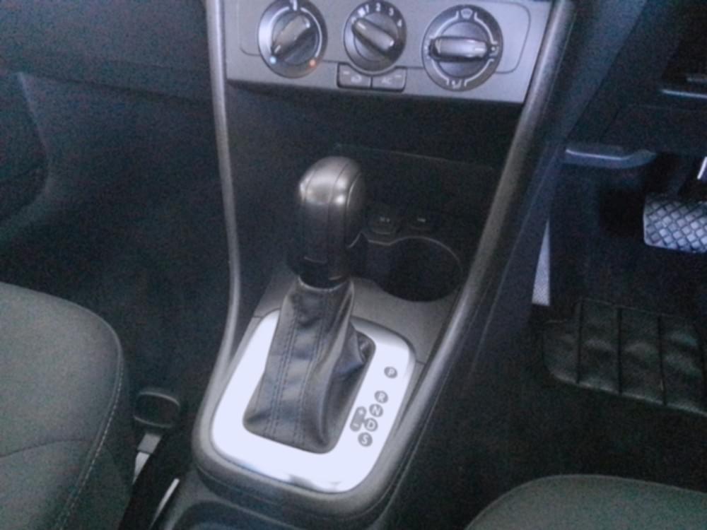 Volkswagen Polo Vivo Hatch 1.6 Life Tipt