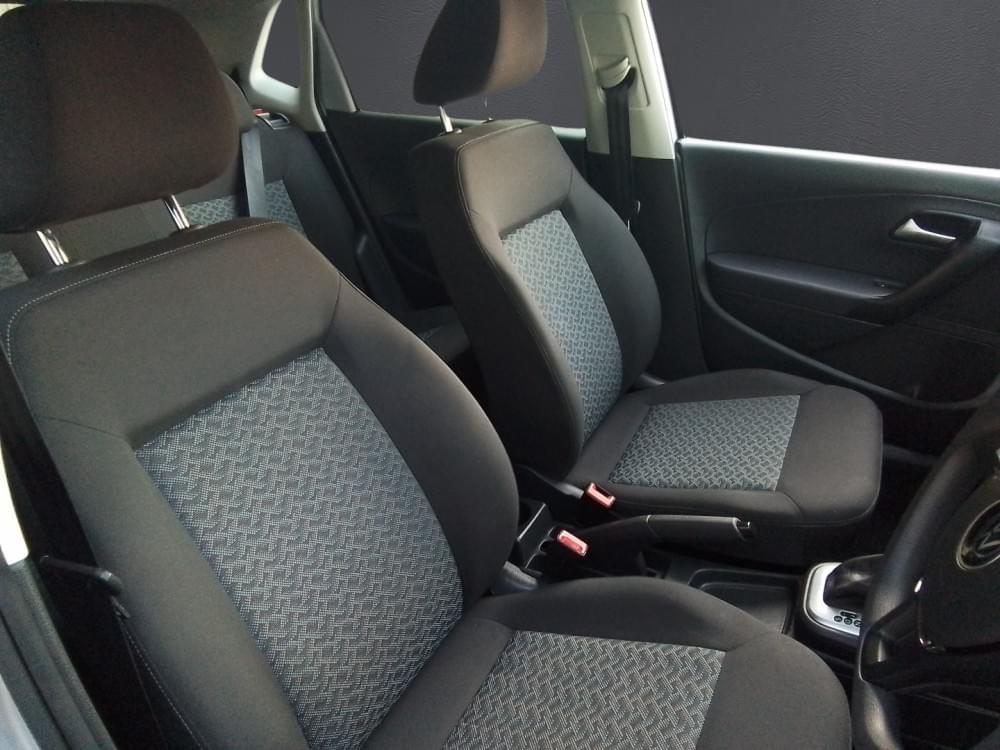 Volkswagen Polo Vivo Hatch 1.6 Life Tipt