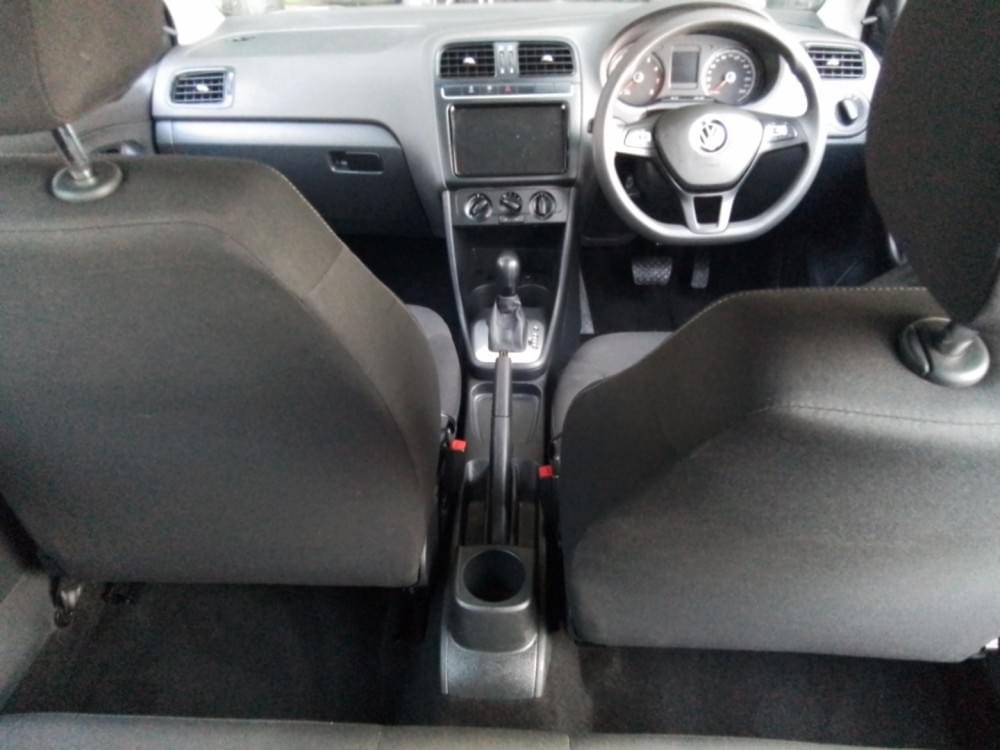 Volkswagen Polo Vivo Hatch 1.6 Life Tipt