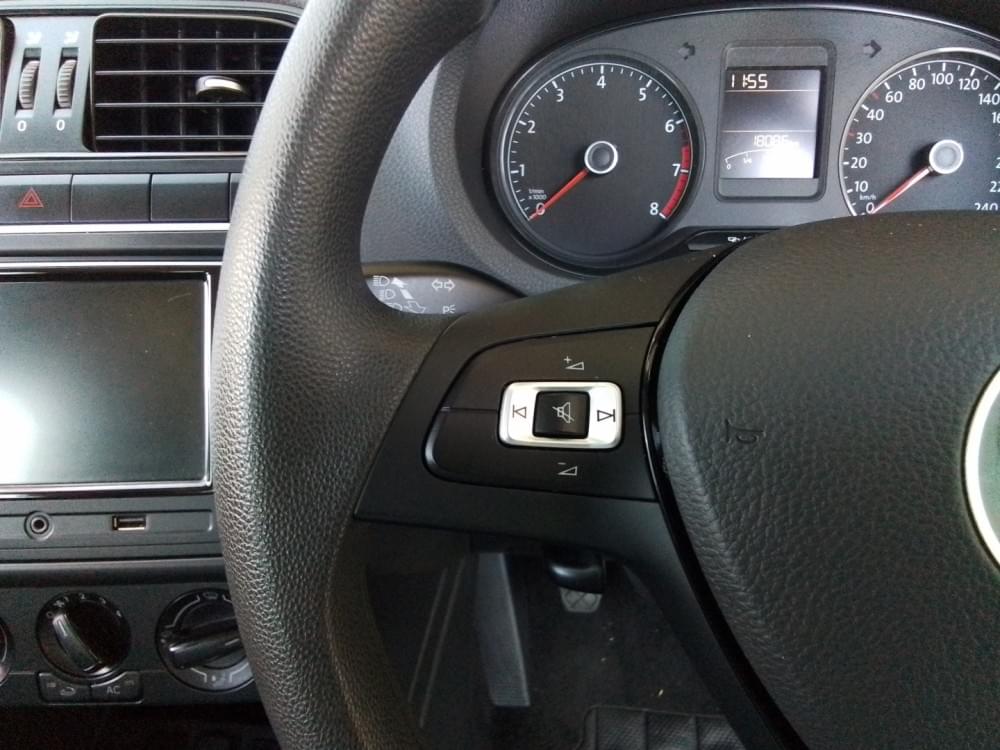 Volkswagen Polo Vivo Hatch 1.4 Trendline
