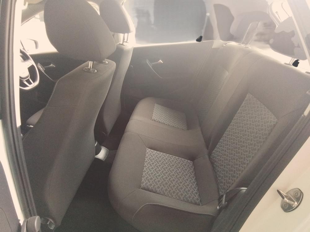 Volkswagen Polo Vivo Hatch 1.6 Life Tipt