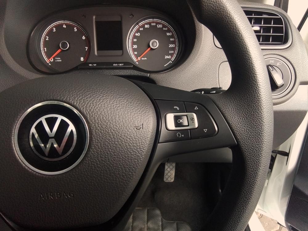 Volkswagen Polo Vivo Hatch 1.6 Life Tipt