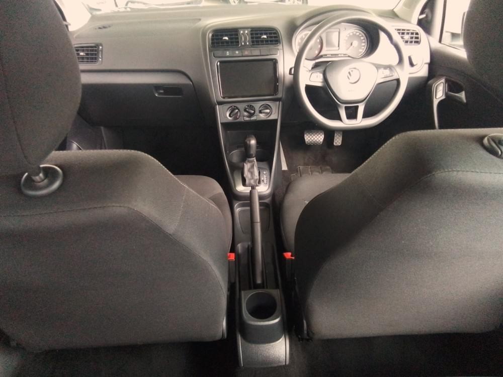 Volkswagen Polo Vivo Hatch 1.6 Life Tipt