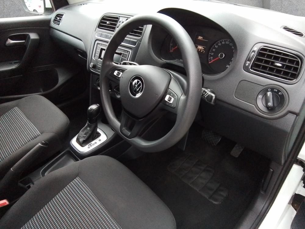 Volkswagen Polo Vivo Hatch 1.6 Comfortline Tiptronic