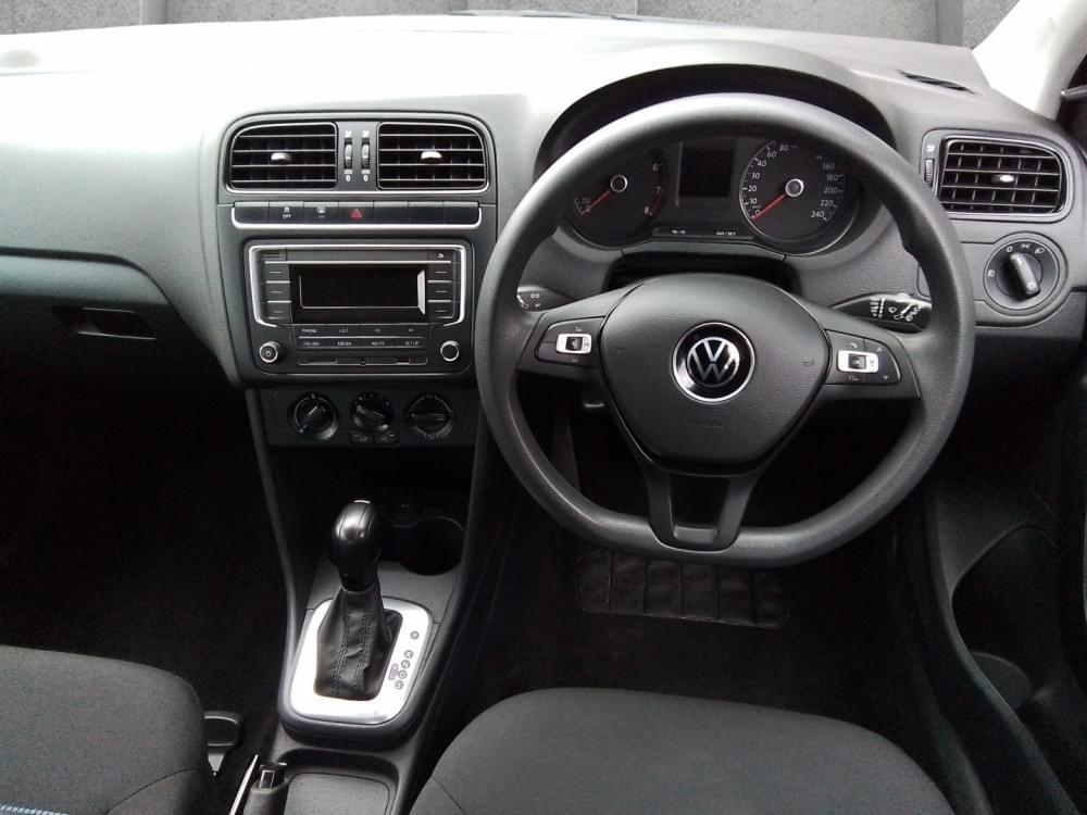 Volkswagen Polo Vivo Hatch 1.6 Comfortline Tiptronic