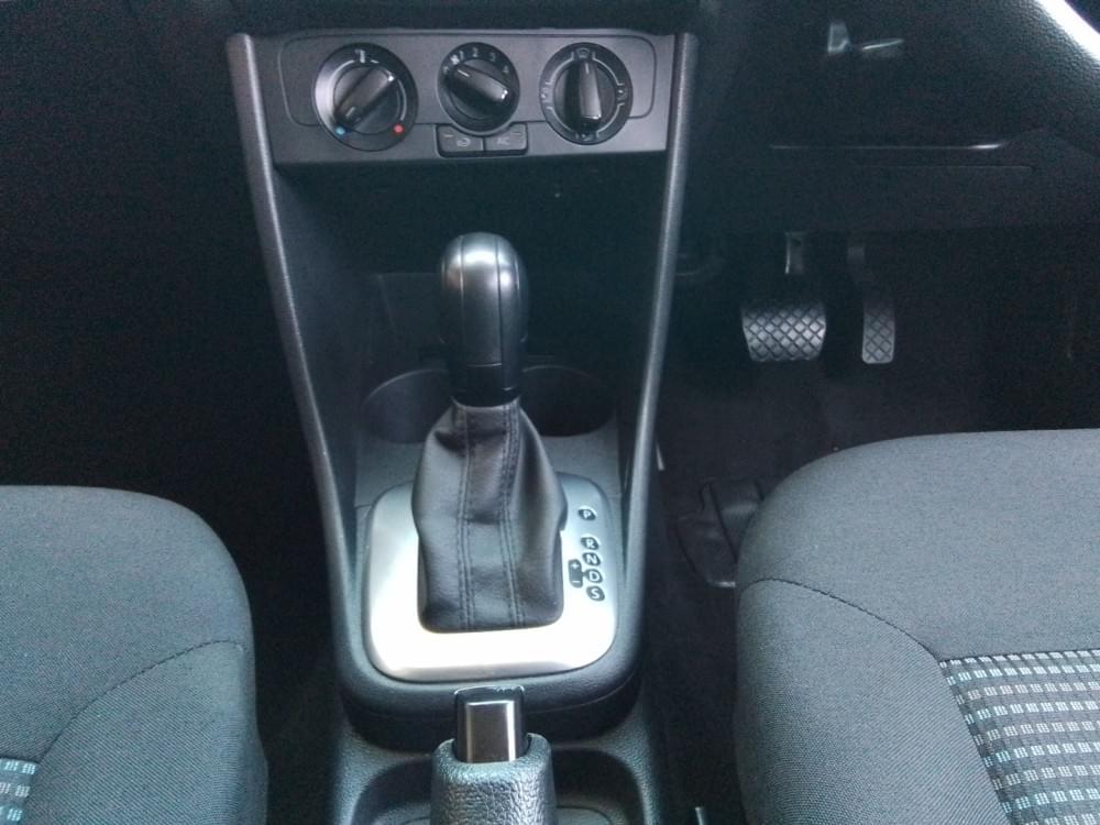 Volkswagen Polo Vivo Hatch 1.6 Comfortline Tiptronic