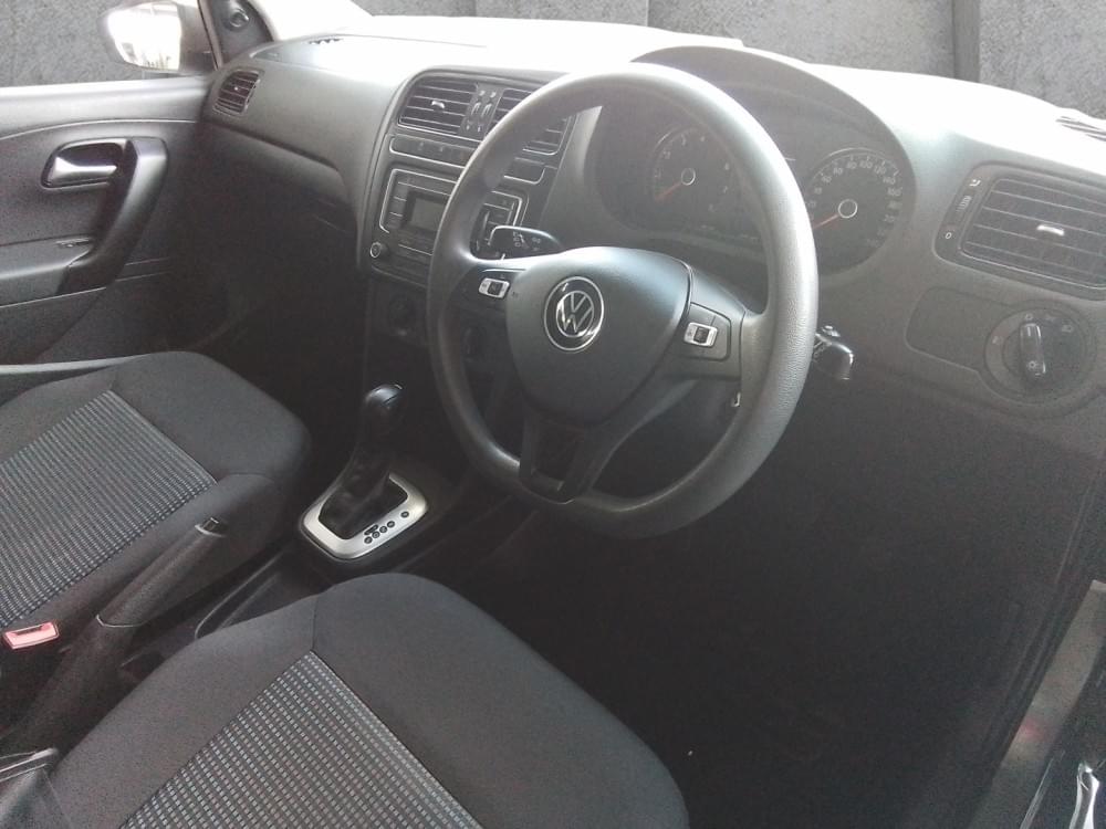 Volkswagen Polo Vivo Hatch 1.6 Comfortline Tiptronic