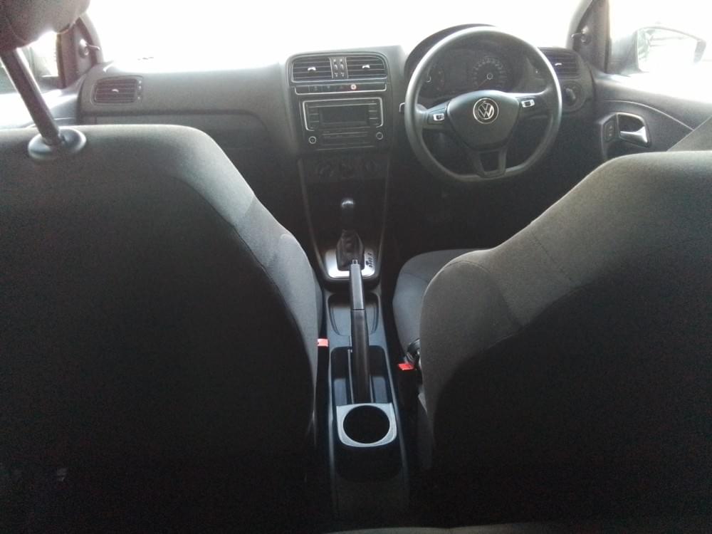 Volkswagen Polo Vivo Hatch 1.6 Comfortline Tiptronic