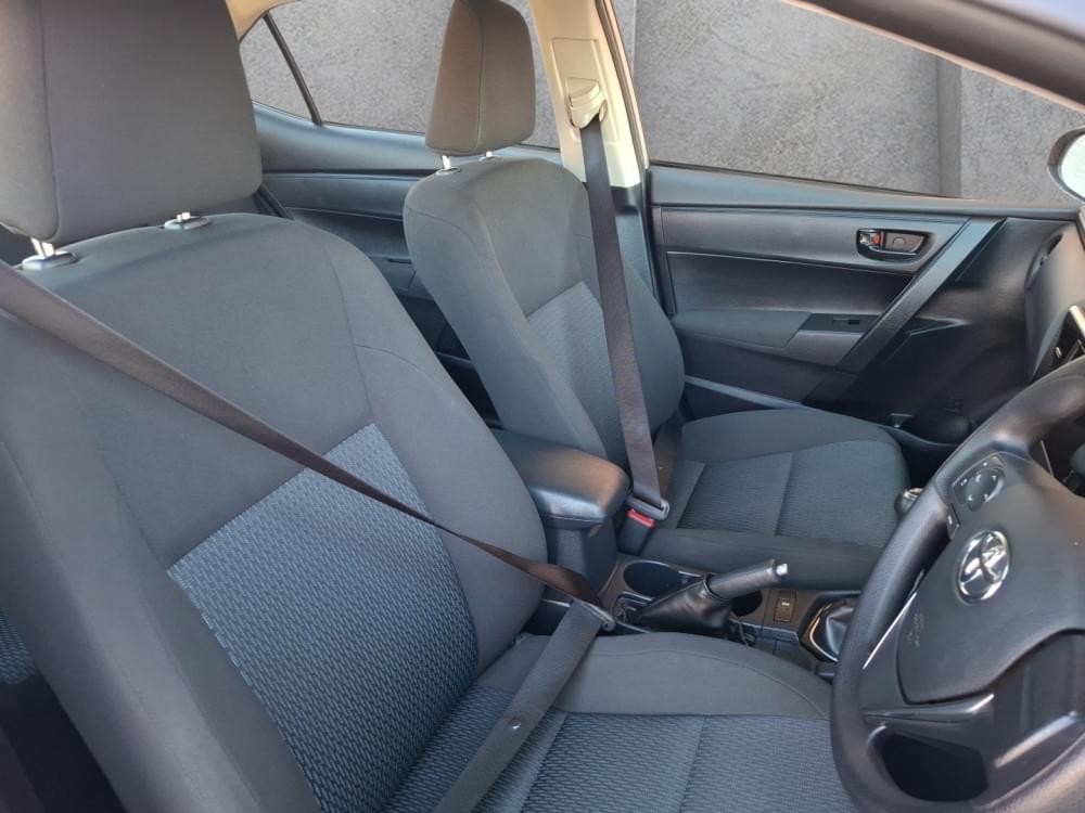 Toyota Corolla Quest 1.8 Plus