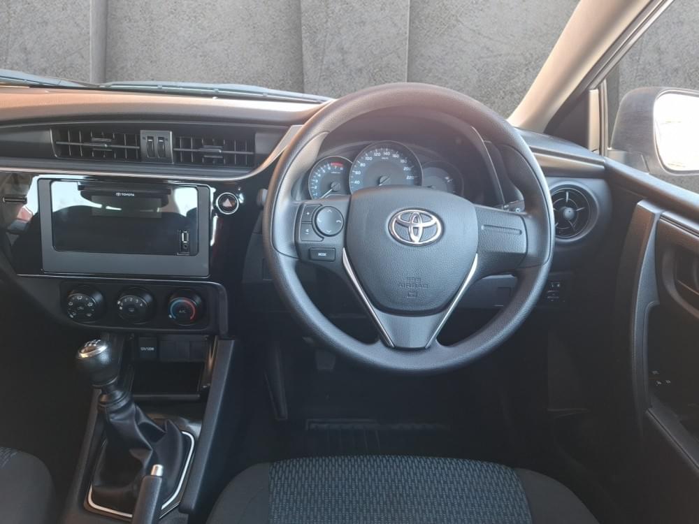 Toyota Corolla Quest 1.8 Plus
