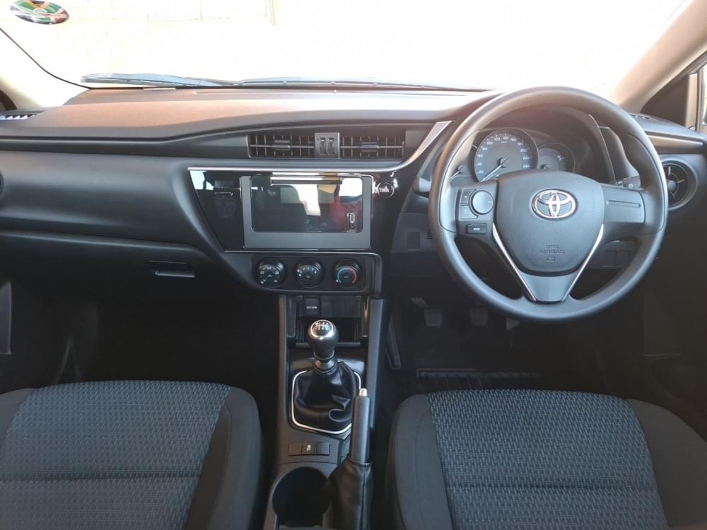 Toyota Corolla Quest 1.8 Plus