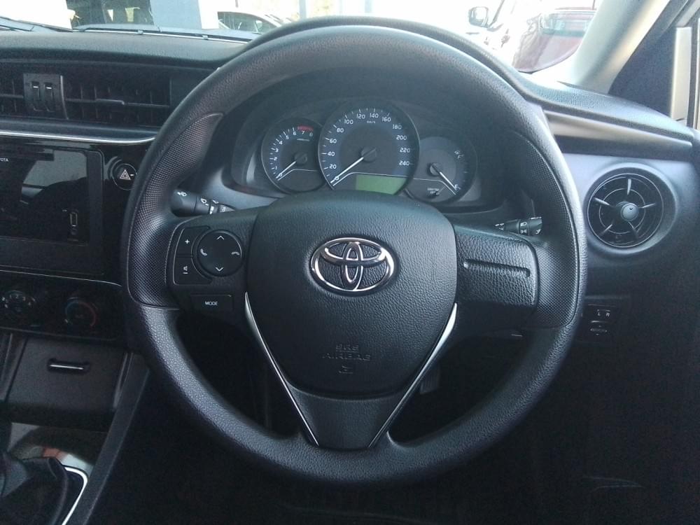Toyota Corolla Quest 1.8 Plus