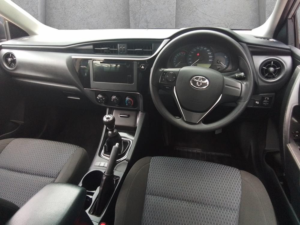 Toyota Corolla Quest 1.8 Plus