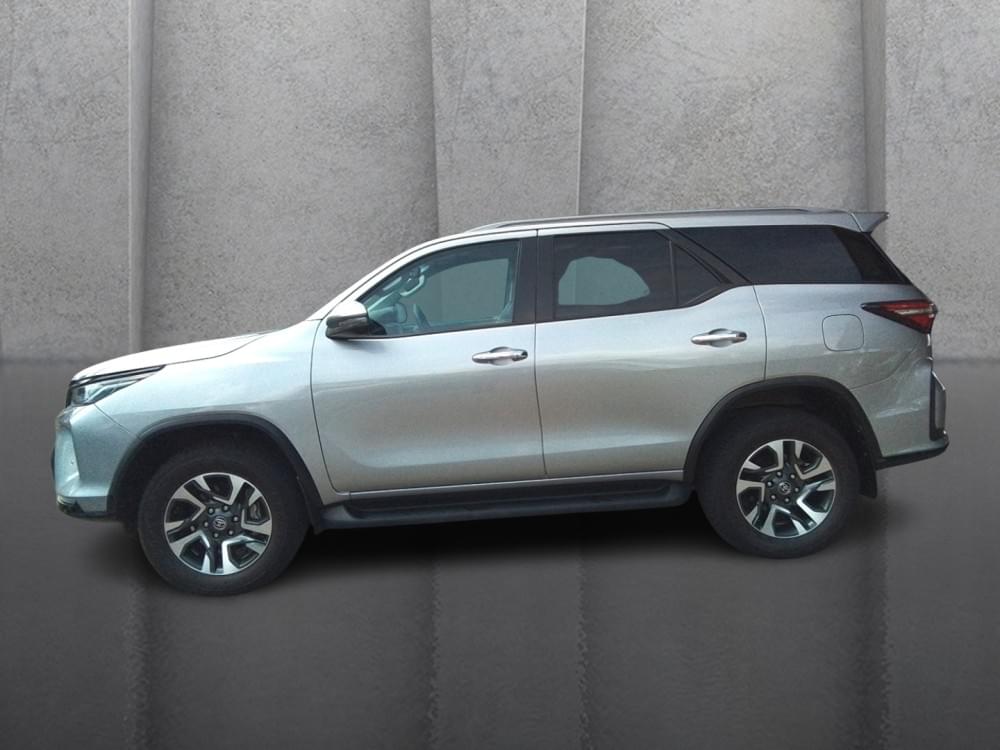 Toyota Fortuner 2.4 Gd-6 At