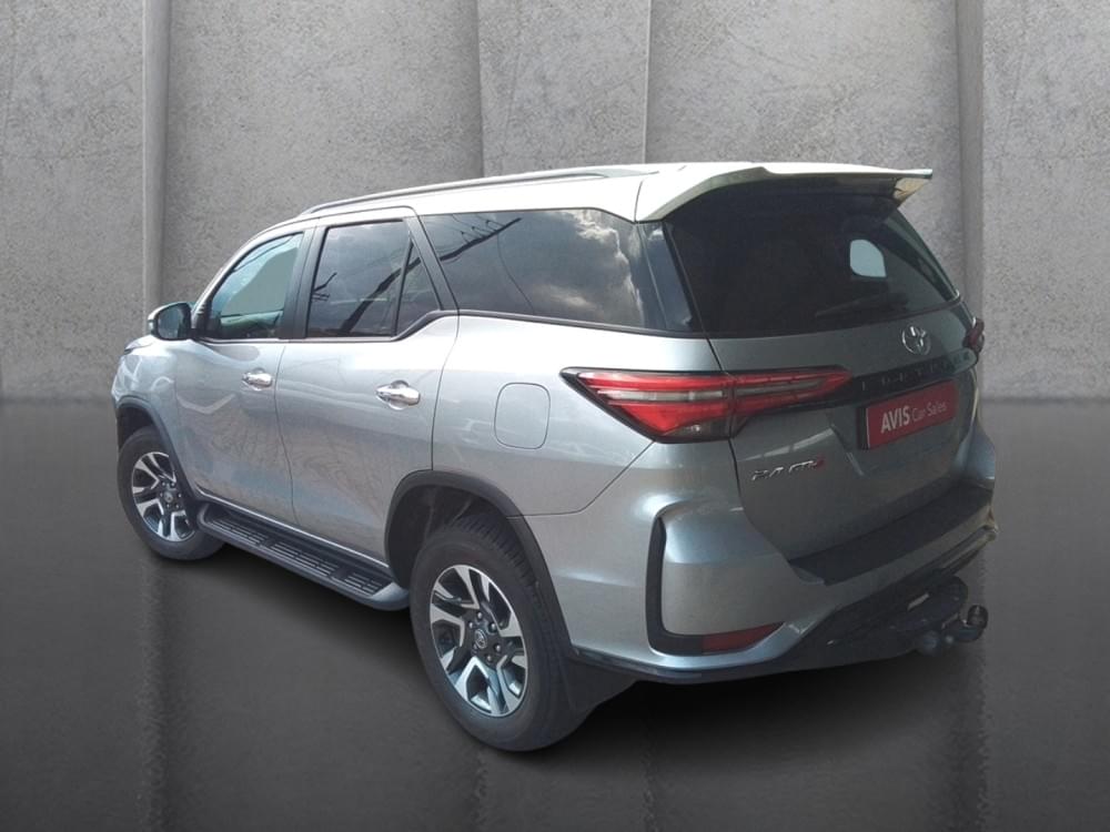 Toyota Fortuner 2.4 Gd-6 At