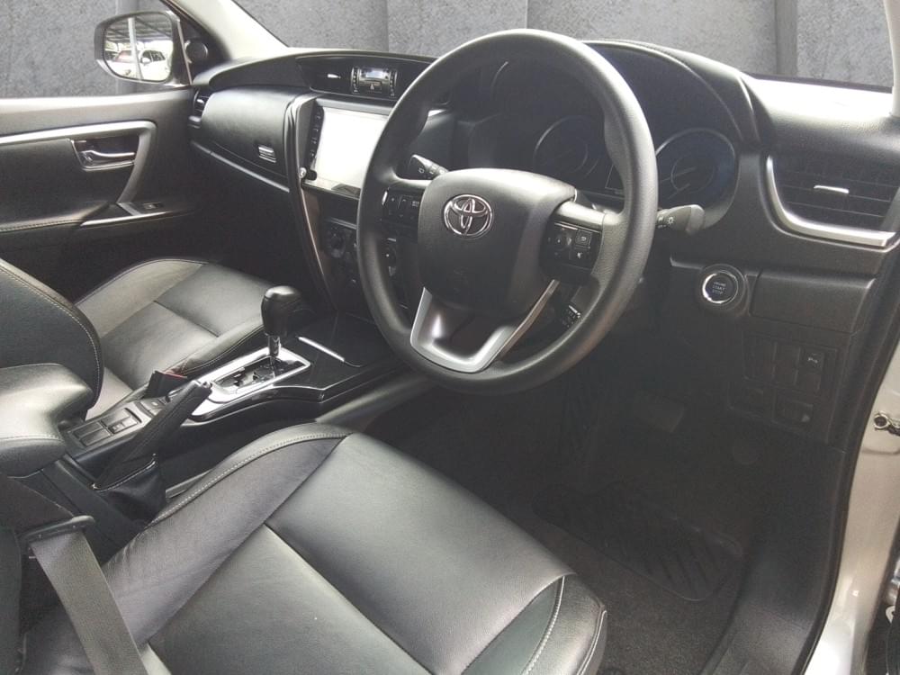 Toyota Fortuner 2.4 Gd-6 At