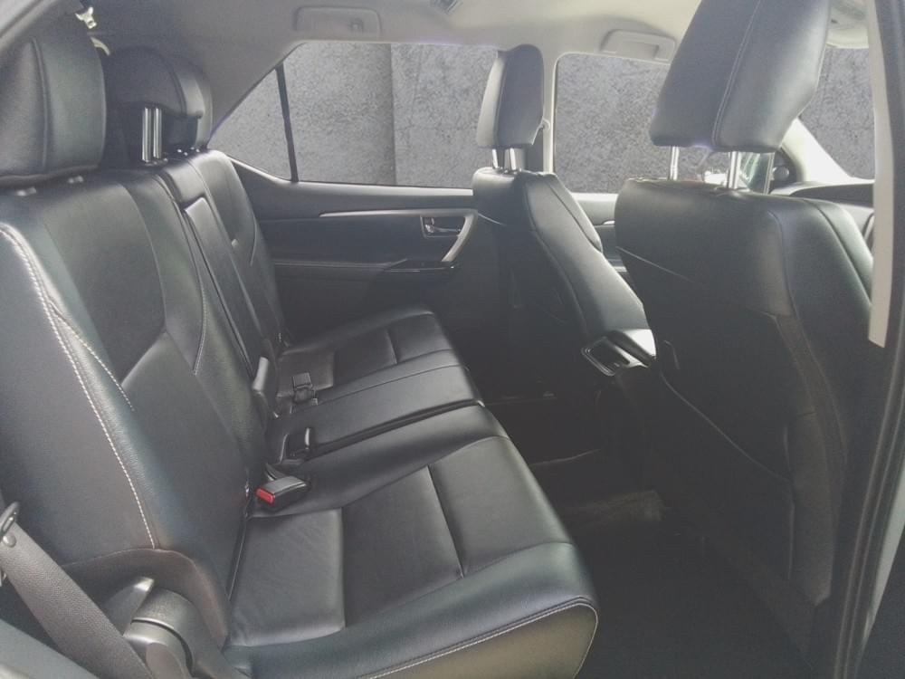 Toyota Fortuner 2.4 Gd-6 At