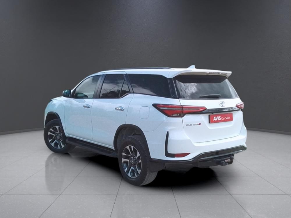 Toyota Fortuner 2.4 Gd-6 Rb 6At