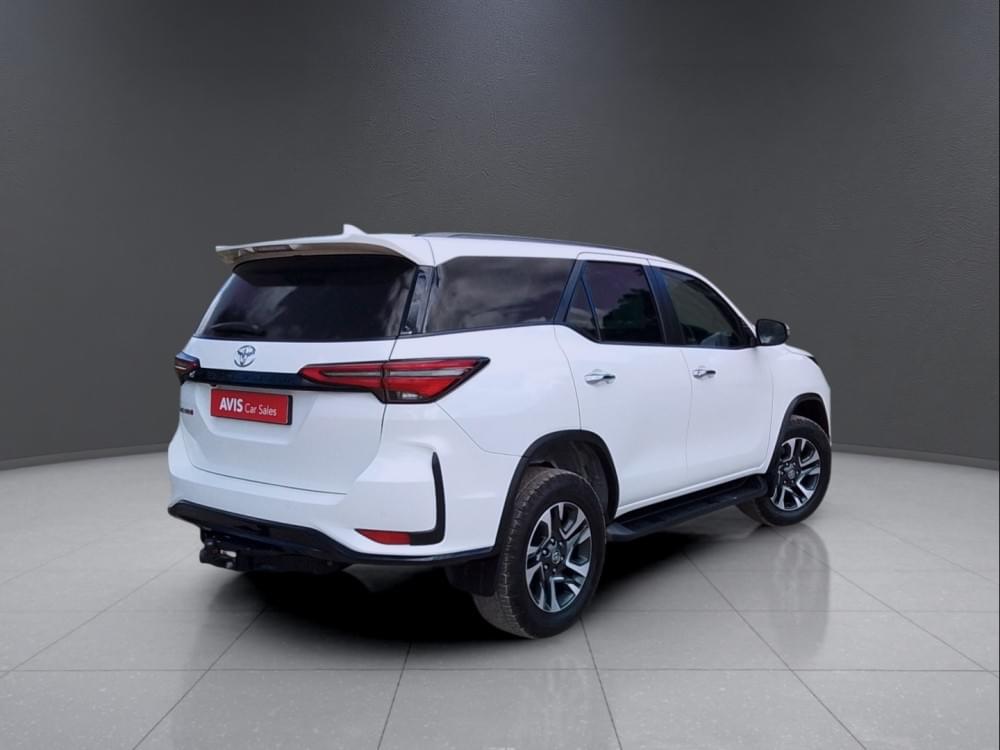Toyota Fortuner 2.4 Gd-6 Rb 6At
