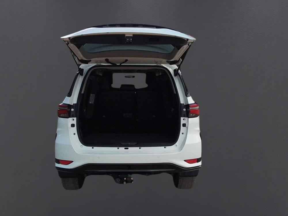 Toyota Fortuner 2.4 Gd-6 Rb 6At