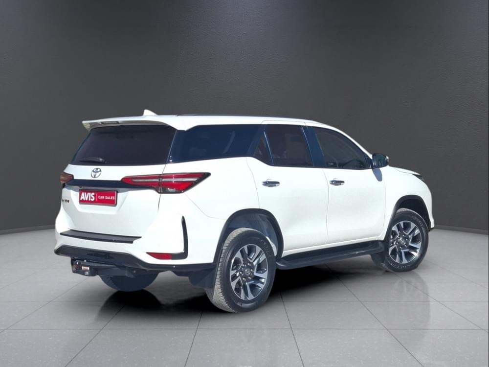 Toyota Fortuner 2.4 Gd-6 Rb 6At