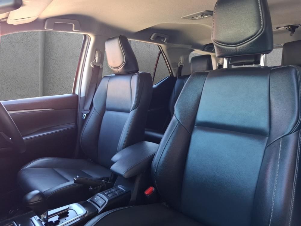 Toyota Fortuner 2.4 Gd-6 Rb At
