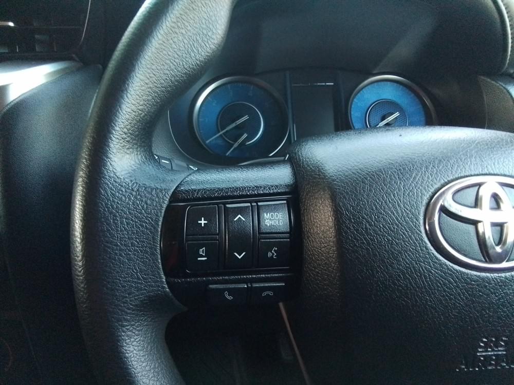 Toyota Fortuner 2.4 Gd-6 Rb At