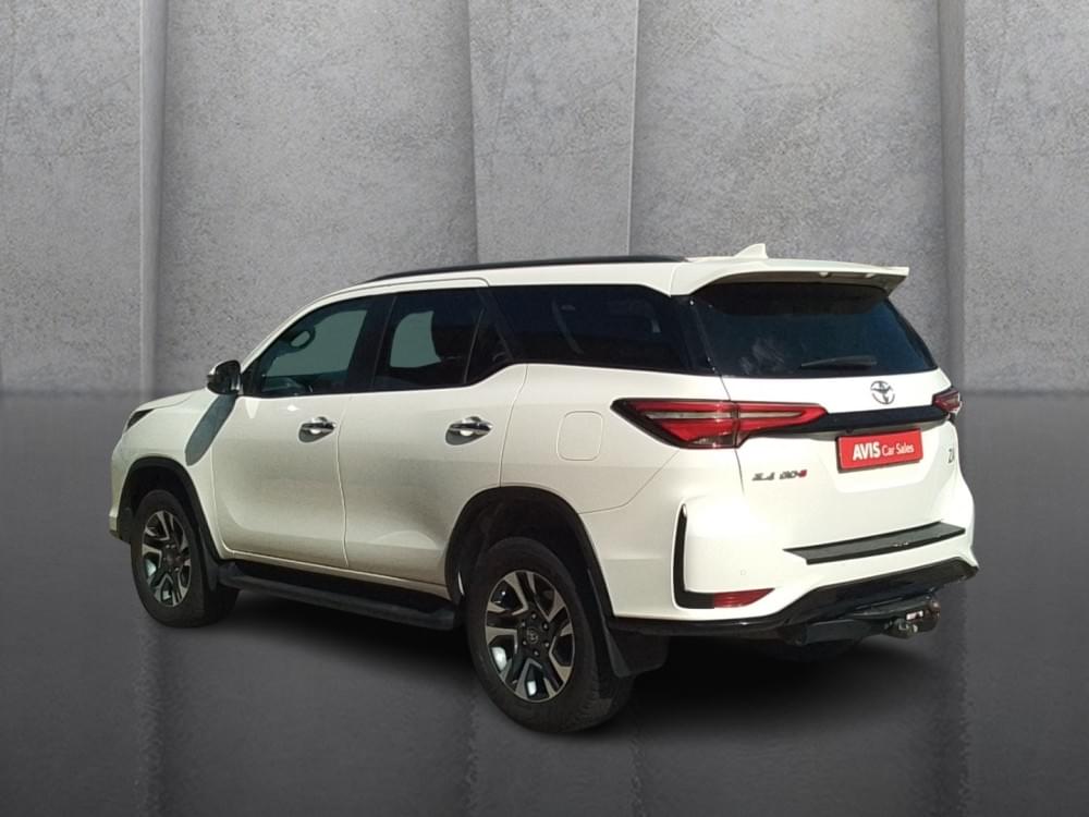 Toyota Fortuner 2.4 Gd-6 At