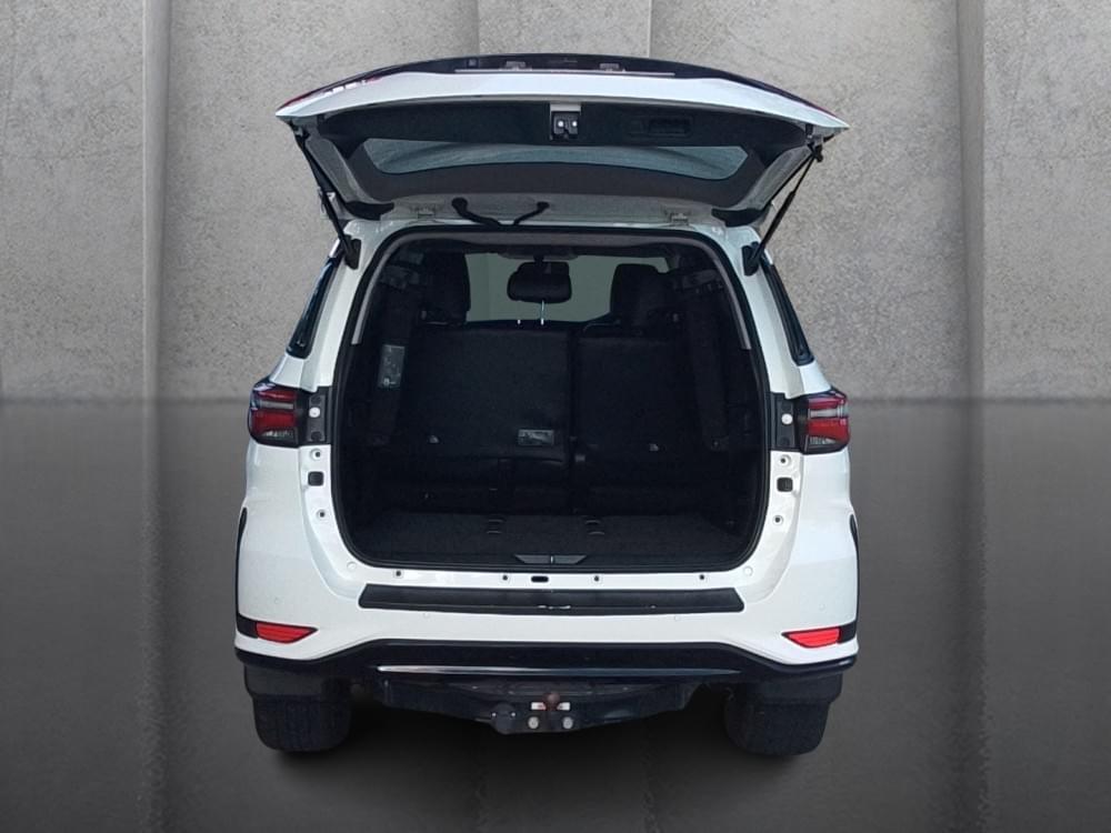 Toyota Fortuner 2.4 Gd-6 At
