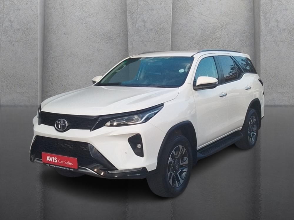 Toyota Fortuner 2.4 Gd-6 Rb At