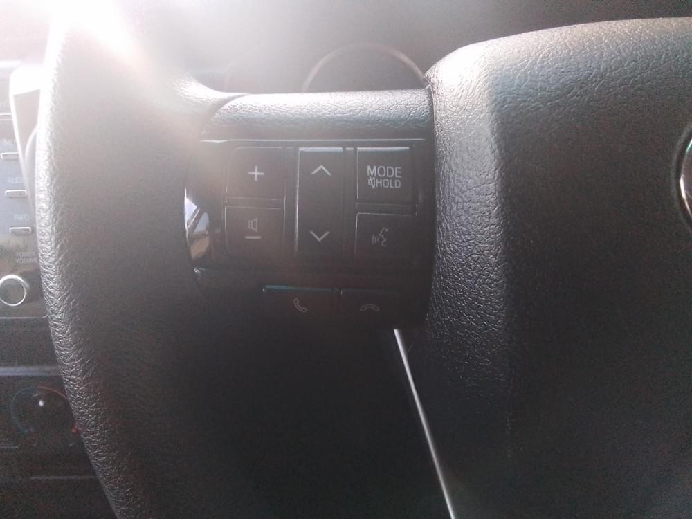 Toyota Fortuner 2.4 Gd-6 Rb At