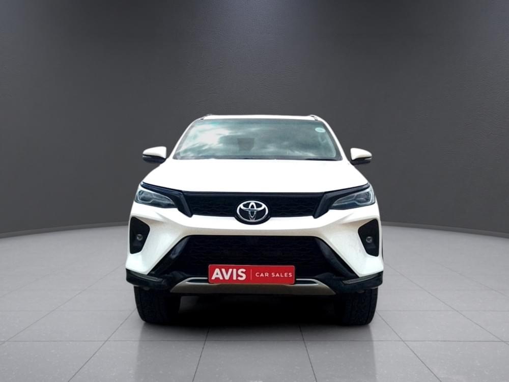 Toyota Fortuner 2.4 Gd-6 Rb 6At