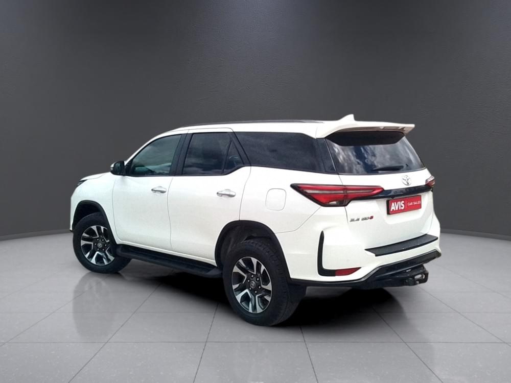 Toyota Fortuner 2.4 Gd-6 Rb 6At
