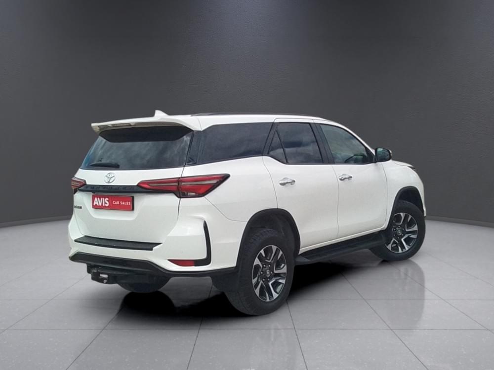 Toyota Fortuner 2.4 Gd-6 Rb 6At